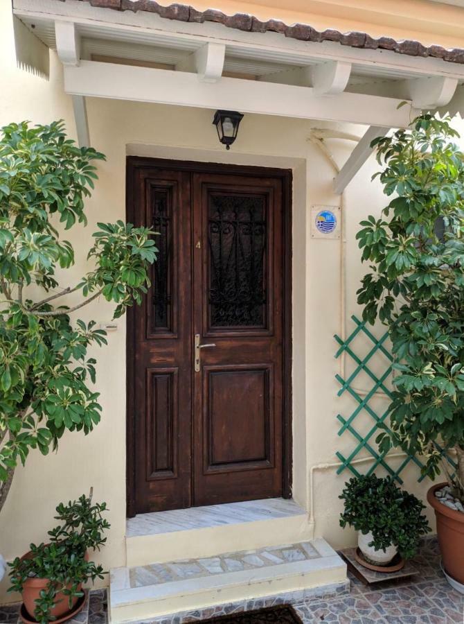 Helena'S Rooms Kassiopi Exterior foto